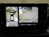 これが【アラウンドビューモニター】上空から見下ろしているかのような映像を映し出して、スムーズな駐車をアシスト