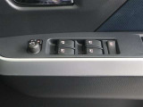 運転席パワーウインドウスイッチです。