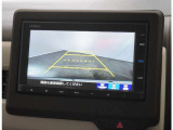 ◆バックカメラ◆リバースにするだけで映ります、後方の安全確認や、狭い駐車場での車庫入れ、雨の日や夜間など視界の悪い時に便利です!安全にバックする為には欠かせない装備です。