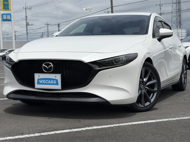 MAZDA3ファストバック 2.0 20S バーガンディ セレクション