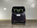 ご納車までの期間ですが、県内のお客様は1、2週間、県外のお客様は2、3週間ほどでご納車が可能となります。但し、書類の状況によっては多少の前後もありますので、その際には何卒ご了承下さい。