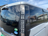 毎日全国の仕入れ先から厳選した車を仕入れております!プロの査定士の検査を受けた車を仕入れ、入庫後も社員が1台1台を走行チェックや状態確認・装備確認などを入念に行います。