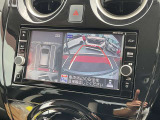 [アラウンドビューモニター]車両を上から見たようなカメラで周りの障害物などが一目瞭然!駐車が苦手な方でも、らくらく駐車♪