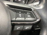 MRCC(マツダレーダークルーズコントロール)は先行車との車間を維持しながら追従走行を行い、長距離でのドライバー負担を軽減させてくれます。