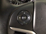 ステアリングリモコンは、運転中でも簡単に音量調整やチャンネル変更もできます!わき見運転防止にもつながるので安心です♪