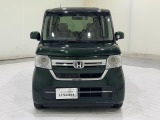 【車両状態証明書付】より安心してご購入頂く為、第三者機関による車両状態証明書を見ながら実車確認できます(フロントガラスのA1減点はほとんどの中古車にあるミリ単位の飛び石傷ですのでご安心下さい)。