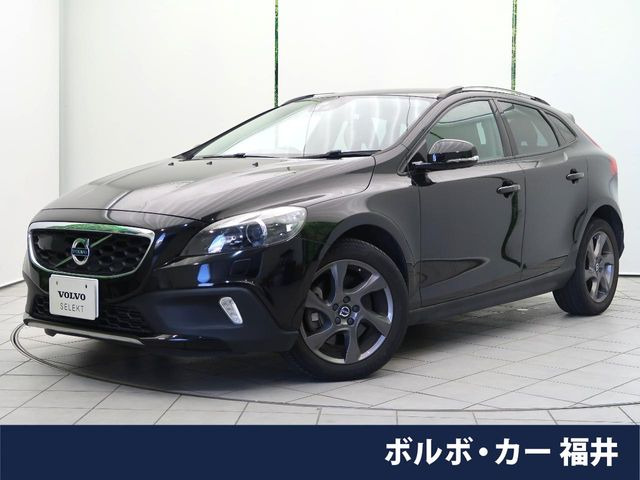 V40クロスカントリー D4 SE ディーゼル 