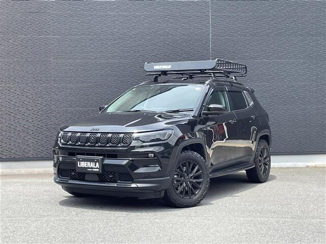 コンパス リミテッド 4WD 本革シート