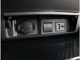 当店ではスポーツグレードや人気車種・上級グレードを主に仕入れ強化しております!中古車でお買い得感あるお車展示中となっておりますのでお客様のご来店、お見積もり依頼お待ちしております。