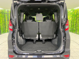 普段のお買い物や通勤、送迎等に十分な荷室スペースを確保しております。セカンドシートを倒すと、大きな荷物の積載も可能です♪