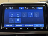 Bluetooth対応、CD/DVD再生機能付き。お好きな音楽を聴きながらのドライブは楽しいですよね〜♪
