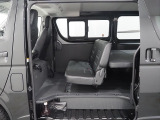 【新車/ハイエースバンDX/GL-パッケージ/ディーゼルターボ2.8L】ベッドキッド装着済み♪【全国納車可能】