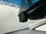 万が一の事故のときもドライブレコーダーがあると安心です。ご利用になる場合は個人情報保護の観点より新品の対応SDカードをお求め下さい。