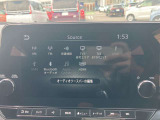 純正カーナビゲーション◆フルセグTV・Bluetooth Audioなど様々なソースが使用できます。是非、お気に入りの音楽で楽しい運転の時間をお過ごしください!