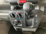 車両掲載情報だけでは状態・装備品などわからないことが多いかもしれません。写真などで確認しにくい物はぜひお問い合わせください