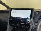 ディスプレイオーディオを装備。スマホとクルマをつなぐことで、これまでのナビに加えて、いろんなサービスが楽しめます。