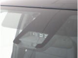 サポカーは、高齢運転者を含めたすべてのドライバーによる交通事故の発生防止・被害軽減対策の一環として、国が推奨する新しい自動車安全コンセプトです。詳しくは販売店スタッフまでおたずねください。