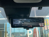 スマートルームミラーです、アラウンドビュー画像で車両の周囲が360度映ります
