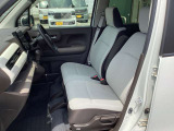 ◆助手席側からの写真です◆ 販売から購入後のアフターフォローまでお車のことなら私達にお任せ下さい!皆様のお越しお待ちしております