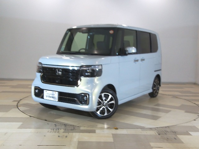 N-BOXカスタム コーディネートスタイル モノトーン