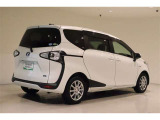 ★トヨタ認定中古車ライト★ 1年間走行距離無制限の「ロングラン保証」が付いています。全国約5,000ヶ所のトヨタのお店で保証修理可能です。お出かけ先でも安心です。選べる延長保証もご用意しています。