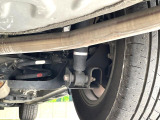 お車を安心してお乗りいただく為には、足回りの定期点検が欠かせません。サービスサポート(有償保証)では無料点検もご提供しており、安心のカーライフをお過ごしいただけるサポート体制が整っています。