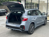 BMWを熟知したメカニックによる、360度の納車前点検。ドイツ本国と同様の教育・訓練を受けたメカニックが徹底的に点検、整備した後にお客様にお引渡しします。