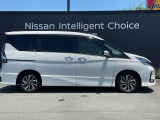 全国の日産販売会社で点検&修理、保証サービスが受けれます。