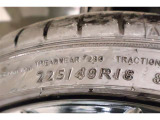 225/45R18    車両装着標準タイヤサイズです。 タイヤのご相談もトヨタモビリティ石川にお任せください