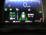 ホンダが推し進める総合先進安全装備のセンシング搭載! 衝突や斜線はみだしなどの危険が予測される時、センサーが警告。ヒューマンエラーを高度先進技術が補完してくれます。