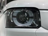 LEDヘッドライトは、点灯の瞬間から最大光量を発揮し、突然暗くなるトンネルなどでの安定感を高めます。