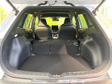 普段のお買い物や通勤、送迎等に十分な荷室スペースを確保しております。セカンドシートを倒すと、大きな荷物の積載も可能です♪