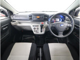 視界良好で運転しやすいコックピットです。シンプルで操作性の良いインパネ回りにデザインされ、SUBARUは安全性能に徹底的にまでこだわった視界設計を行っています。