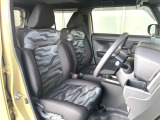 運転席シート廻りは使用感も少なく、良好な状態となっています。丁寧に使われていたことがよくわかりますね。