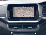 スマートフォン用アプリ[Apple CarPlay][Android Auto]対応の純正ナビ Discover Pro を装備、ラジオのほか、USB、Bluetoothハンズフリー通話にも対応。