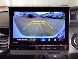 後方確認はバックカメラにお任せ♪後退時に便利で、駐車が楽になります♪