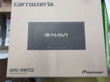 カロッツェリアナビ(AVIC-RW722)が付きます!