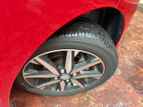 165/55R15タイヤと専用アルミホイール付き!冬タイヤは別途ご用意が必要です。ぜひご相談ください(^^♪