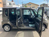 中古車をお選びいただく際に気になる走行距離や修復歴などに加えてキズ・凹みの有無・状態や消耗品の交換、今までの整備状況が &ldquo;ダイハツ認定中古車カルテ&rdquo;でわかります。