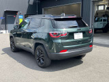オリジナル4x4ブランドとしての誇りと自信、そして進化の伝統。4x4性能、デザイン、品質。本物とはJeepの全てであり、追い求めるさらなるたかみでもあるのです。
