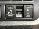 【両側パワースライドドア】スマートキーや運転席のスイッチで後席両側スライドドアの開閉が可能♪電動だから力を入れてドアを開ける必要が無く、小さなお子様でも簡単に開け閉めでき快適です♪