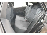 中古車をキレイで気持ちよくお乗りいただけるよう、エンジンルームからシートを外した洗浄まで、目に見えない部分も徹底的に洗浄しています!