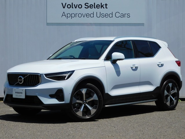 XC40 ウルトラ B4 AWD 4WD 