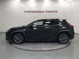 UX 250h Fスポーツ 4WD 