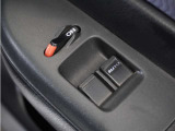 ◆パワーウィンドウスイッチ◆運転席から全席の窓の開閉操作を行うことが出来いつでも換気ができます!