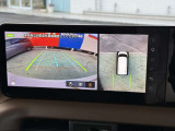 駐停車には便利なアラウンドビューモニター搭載。サイドモニターの切り替えも可能です。