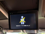 【12.8型フリップダウン】大画面モニターで後席でもエンタメをお楽しみいただけます。家族や友人とお出かけする機会が多い方に大人気です♪