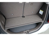 【トランクルーム 】スライドボード式で荷室が広くなります。また、上下での積みわけが可能となっています!