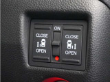 ◆両側電動スライドドア◆狭い駐車場でも乗り降りが楽々♪お子様が隣の車にドアを当ててしまう心配もございません!小さなお子様連れの方もこれで安心。