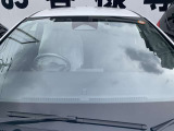 フロントガラス